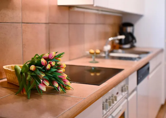 Apartment Ruga House In 3 *